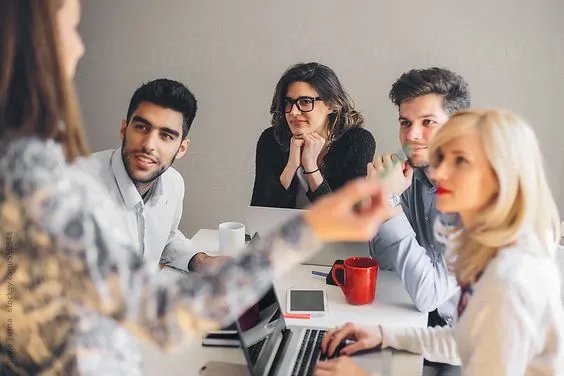 Prawnik i dokumenty biznesowe